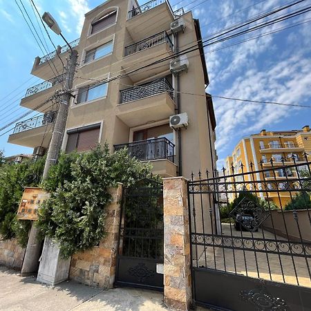 דירות בורגאס Vqra Sarafovo מראה חיצוני תמונה
